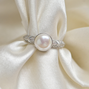 แหวนหมั้นและแหวนแต่งงานประดับมุกน้ำจืดชุบทอง 14K บนตัวเรือนเงินแท้ 925 ประดับด้วยเพชรโมอิสซาไนต์ เครื่องประดับหรูหราสำหรับวันครบรอบ - Product Image 3