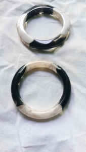 Bracelet tendance en résine de la meilleure qualité Bracelet de manchette aux couleurs éblouissantes - Product Image 3