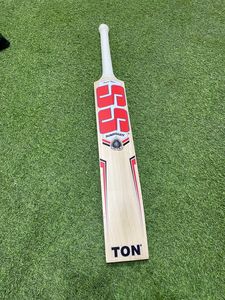Batte de cricket en saule anglais de qualité professionnelle SS Gladiator Players Grade - Product Image 5