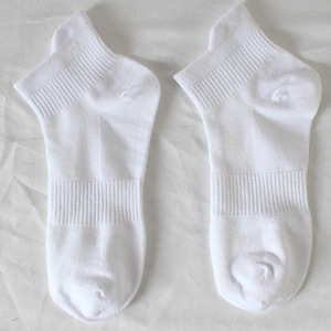 Custom Sports Ankle <b>Socks</b> with Soft Terry Cushion <b>Moisture</b> Control Fabric and OEM Manufacturing for Fitness Apparel Companies - Product Image 6