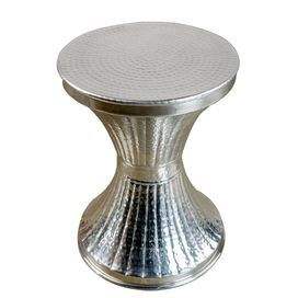 Mesa auxiliar portátil de metal, ligera pero resistente, fácil de mover por la casa para una disposición flexible - Product Image 2