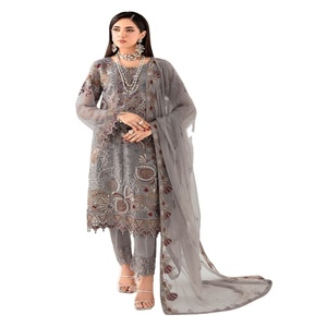 Salwar Kameez Ramsha de Alta Calidad en Chifón, Estilo Pakistaní, para Fiestas, con Bordado Intenso, Sin Arrugas, Corte Holgado, Largo hasta el Suelo - Product Image 1