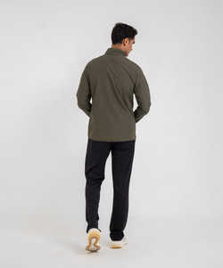 เสื้อแจ็คเก็ตผู้ชายสีเขียวมะกอก กันน้ำ ระบายอากาศได้ดี ดีไซน์ช่วงอก น้ำหนักเบา เสื้อผ้ากีฬา ขายส่ง เสื้อแจ็คเก็ตสีเขียว คุณภาพระดับอุตสาหกรรม - Product Image 2