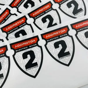 Étiquettes adhésives transparentes imperméables avec impression de logo personnalisé, options d'estampage UV et doré, prêtes pour les codes-barres - Product Image 3