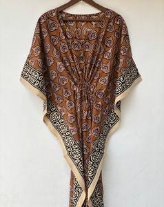 Nuevo y Elegante Kaftán con Estampado Animal, Cuello en V, Cierre con Cordón, Corte Evase, de Algodón Suave Indio, con Encaje, Largo Completo, para Playa - Product Image 5