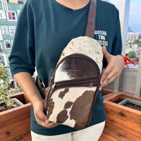 Nouveau cuir de vachette fabriqué à la main en plein air unique épaule poitrine sac Western cheveux sur cacher en cuir véritable cyclisme sport sacs à bandoulière