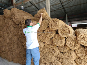 Vietnam Heavy Duty Coconut Coir Net Soil Stabilization <b>Netting</b> Roll for Riverbank Protection - Product Image 5