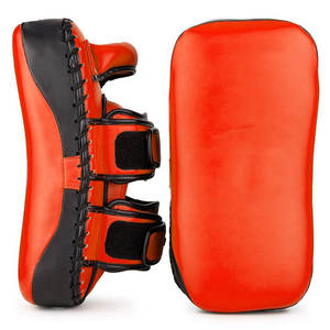 Vente en gros de protège-mains de boxe incurvés en cuir de vachette de qualité supérieure, personnalisés pour le Muay Thai, protège-mains de boxe, protège-tibias, équipement d'entraînement durable - Product Image 6