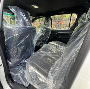 Toyota Hilux Revo 2024 usada en perfecto estado de funcionamiento y súper limpia - Product Image 2
