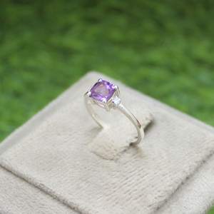 Bague artisanale en argent sterling avec améthyste taille coussin, pierre de naissance de février, pour femme, cadeau de bijoux, vente en gros - Product Image 2