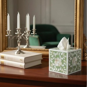 Caja para pañuelos y dispensador de papel con incrustaciones de nácar y conchas de capiz, diseño moderno e impermeable, 15x15x15cm, hecho en Vietnam - Product Image 3