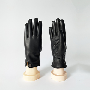 Wholesale High Quality Fashion Leather <b>Gloves</b> Winter <b>Knit</b> <b>Gloves</b> Genuine Lambskin Sheepskin Driving Leather <b>Gloves</b> For Men - Product Image 2