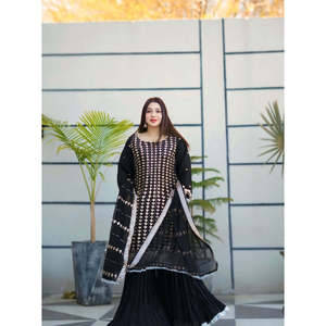 Magnifique haut pour femme-Ensemble Sarara et Fancy Dupatta pour les fêtes - Product Image 1
