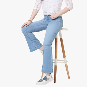Jeans de Mezclilla de Cintura Alta y Pierna Ancha para Mujer, Diseño Personalizado con Rasgaduras, Venta al Por Mayor - Product Image 4