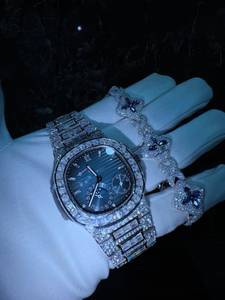 Montre mécanique bleu glace avec lunette entièrement sertie de diamants, bracelet en cristal, montre de luxe pour homme, cadeau - Product Image 1