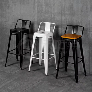 เก้าอี้บาร์เหล็กสไตล์โมเดิร์นหรูหรา พร้อมที่พักเท้า น้ำหนักเบา เหมาะสำหรับใช้ในเชิงพาณิชย์หรือบาร์ในบ้าน ห้องครัว - Product Image 4