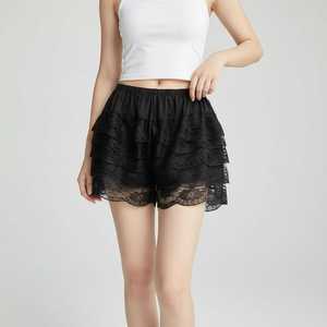 Jupe-short superposée en dentelle blanche pour femme, taille élastique, taille mi-haute, style doux, coupe régulière, respirante, en tissu Spandex et Polyester - Product Image 3