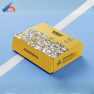 Caja de Envío de Ropa Ecológica Premium de Cartón Kraft Diseñada para la Experiencia de Envío y Desempaquetado de Moda - Product Image 4