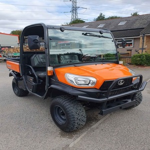 Tracteur agricole Kubota RTV-X900 d'occasion pas cher, diesel, 2 roues motrices, certifié EPA, 4 temps, véhicule utilitaire, transmission automatique, route - Product Image 1