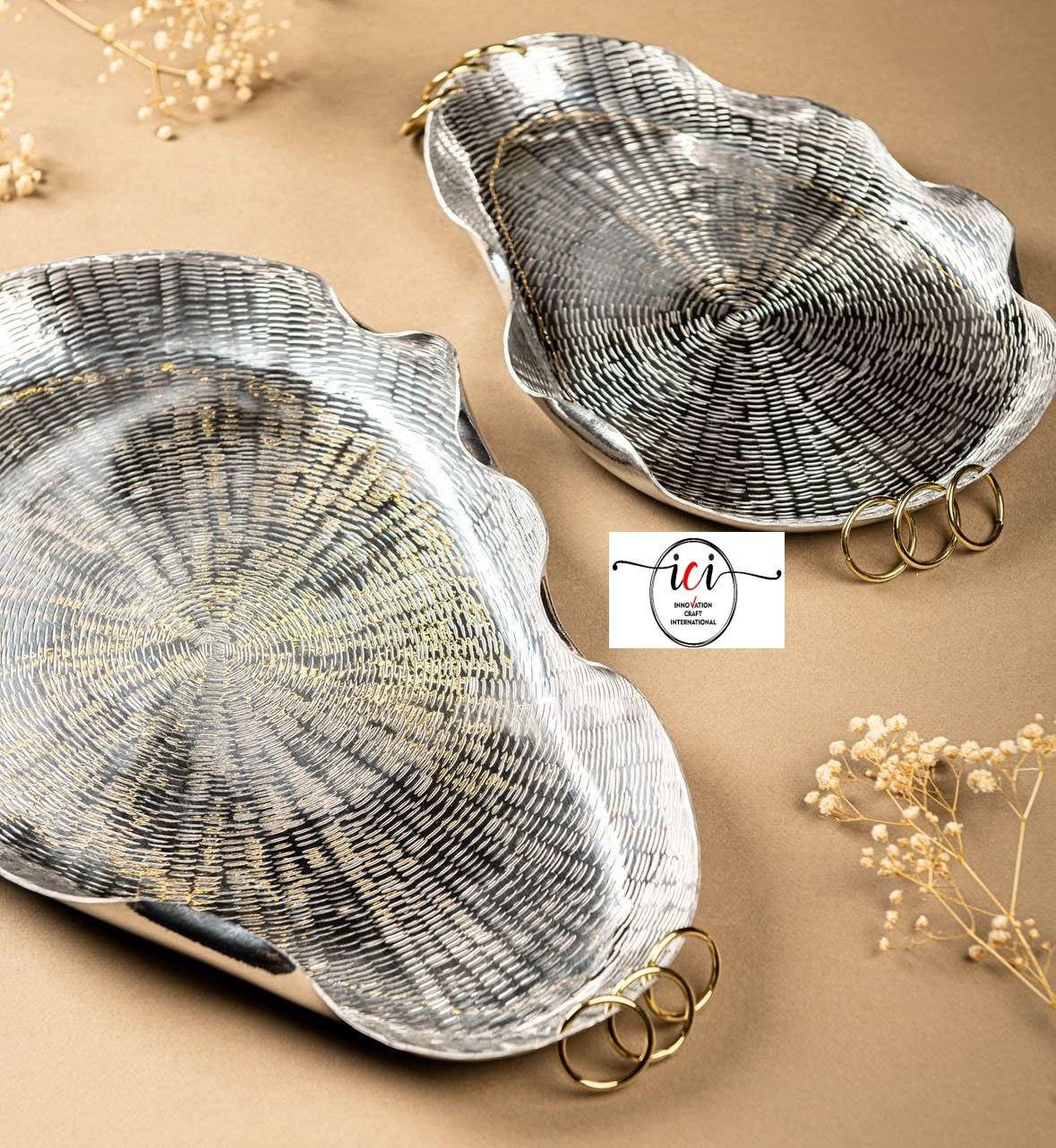 ตามที่แสดง