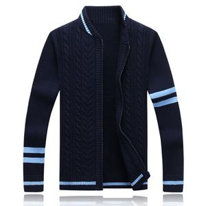 Cárdigan de Invierno para Hombre con Diseño Elegante, Decoración de Piel, Cuello a Rayas 14 GG y Cremallera, Grosor de Forro Polar - Product Image 1