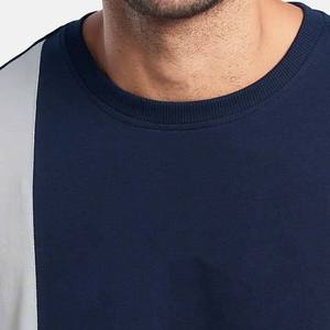 T-shirt noir à manches courtes pour homme, col rond, en jersey de polyester et coton, coupe classique, effet délavé vintage, motif uni, écologique - Product Image 4