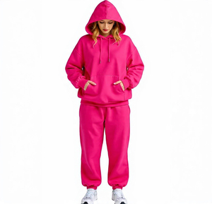 Ensemble de survêtement oversize en molleton de coton pour femme, avec sweat à capuche à cordon de serrage, pantalon de survêtement à poches et bas de pantalon élastiqués, style streetwear - Product Image 3
