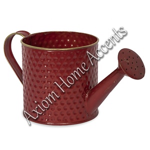 สัจพจน์ที่ทันสมัยสำหรับบ้านที่มีสำเนียงสีแดงบัวรดน้ำโลหะสไตล์ร่วมสมัยที่ทันสมัยสำหรับพืชในร่มและแขวน - Product Image 1