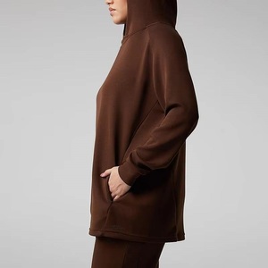 Último Modelo de Chándal Islámico Modesto para Mujer con Bolsillo Canguro, Sudadera con Capucha Oversize de Forro Polar, Chándal Grueso y Pesado - Product Image 4
