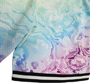 Shorts de basketball pour hommes BSCI, personnalisés, imprimés par sublimation, style streetwear, en mesh, grande taille, séchage rapide, respirants, au-dessus du genou - Product Image 2