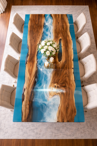 Table à manger de luxe en bois de noyer à bords naturels et résine époxy bleue, design moderne, faite à la main, mobilier de bureau d'exception - Product Image 4