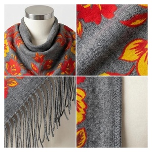 NORTH APPROACH Foulard carré en soie pour femme, imprimé floral, élégant, multifonctionnel, accessoire de mode toutes saisons - Product Image 4