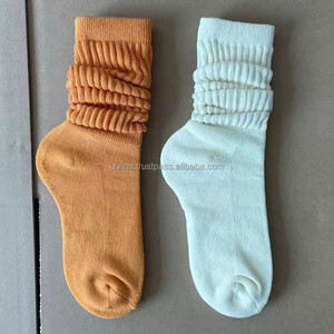 Calcetines Slouch con agarre antideslizante personalizados con puño acanalado elástico suave para mujeres Pilates Barre Yoga acogedor cálido calcetines de invierno - Product Image 1