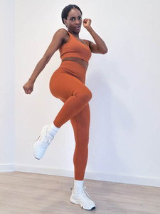 Wholesale Plus Size High Waist Activewear 2-Piece Gym Fitness Set Sports Wear Yoga <b>Bra</b> Leggings Quick Dry Breathable - Product Image 4