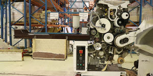 Máquina de Llenado de Cigarrillos - 2000 Cigarrillos por Minuto, Llenadora Automática de Bandejas de Tabaco de Alta Velocidad para Producción en Fábrica - Product Image 5