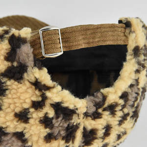 Casquette de baseball unisexe en fausse fourrure léopard, hiver, chaude, pelucheuse, imprimé animal, réglable, 100% polyester - Product Image 6