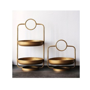 Soporte de Metal de Lujo para Pasteles, para Servir Postres, Decoración de Mesa para Fiestas y Presentaciones de Eventos - Product Image 6