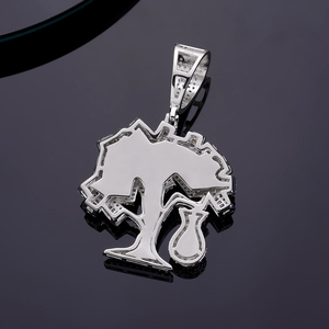 Colgante de Diamante Moissanite VVS en Plata S925 con Certificado IGI, Colgante de Diamante con Corte Baguette en Forma de Árbol Personalizado - Product Image 4