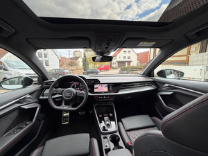 Audi Limousine quattro VOLL 5 J d'occasion 2025, garantie, 333 ch, 5 places, Euro6, version allemande, transmission automatique, essence - Product Image 6