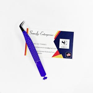 Pinzas para pestañas con diseño de labios de 90 grados de acero inoxidable profesional, punta suave, logotipo personalizado, belleza duradera y sostenible - Product Image 4