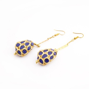 Pendientes de Cadena con Gema Azul, Joyería Elegante para la Noche, Joyería Étnica Hecha a Mano, Regalo para Mujer - Product Image 2