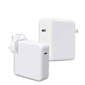 库存商品<span class=keywords><strong>C</strong></span>型至<span class=keywords><strong>USB</strong></span> <span class=keywords><strong>C</strong></span>电缆PD61w笔记本电脑快速充电充电器 - Product Image 1