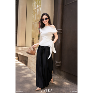 Chemisier asymétrique féminin SKINNY pour femme LUMI Vietnam VIVI KA, décontracté, court, en polyester - Product Image 1