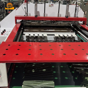 Machine automatique multifonction pour la fabrication <span class=keywords><strong>de</strong></span> sacs en polyéthylène à emballage plat, <span class=keywords><strong>de</strong></span> sacs <span class=keywords><strong>de</strong></span> courses portables et <span class=keywords><strong>de</strong></span> sacs en plastique - Product Image 4