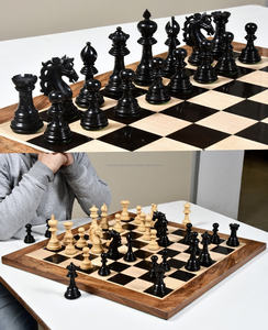 Exquisito juego de ajedrez de cuerno hecho a mano, tablero y piezas de precisión para juegos de lujo - Product Image 3