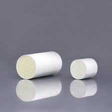 Equipo de Calentamiento de Laboratorio de Cerámica Refractaria Industrial Premium de Mullita y Cordierita en Forma de Panal para Altas Temperaturas - Product Image 3