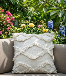 Housse de coussin tissée de qualité supérieure avec dentelle, housse de coussin en coton pour la décoration de la chambre à coucher et du salon - Product Image 3