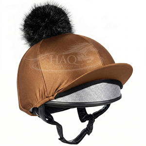 Funda de Pelo Sintético para Casco de Equitación, Diseño de Pompones, Elástica, Edición de Invierno - Product Image 1