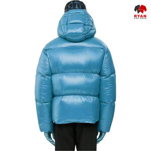 เสื้อแจ็คเก็ตพัฟเฟอร์ผู้ชายแบบกำหนดเองสำหรับฤดูหนาว มีฮู้ด ปิดด้วยซิป โลโก้แบบกำหนดเองด้านหน้า ผ้าระบายอากาศได้ดี ออกแบบตามแบบ OEM - Product Image 4