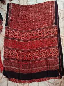 Sari imprimé à la main AJRAKH en soie modale pure, matériaux de qualité supérieure pour l'exportation, disponible en stock, vente en gros - Product Image 1